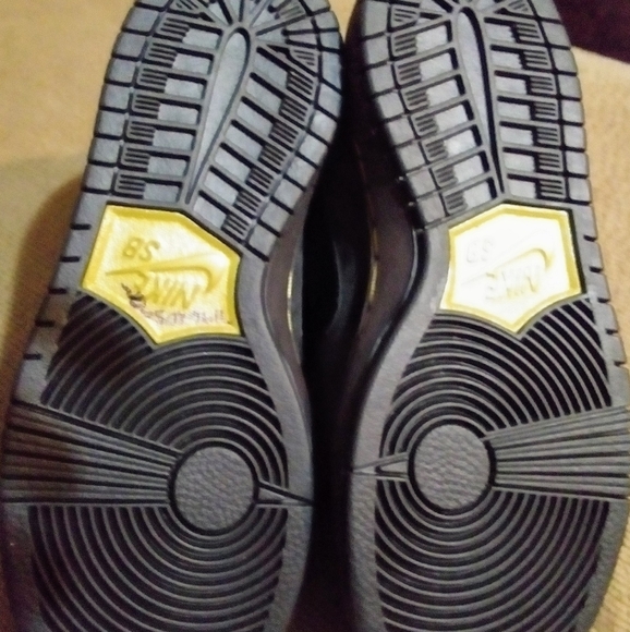 Nike Challenger Precision High Tops - Picture 3 of 5